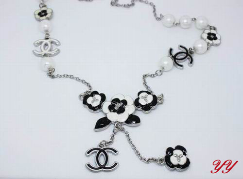 Collana Chanel Modello 302